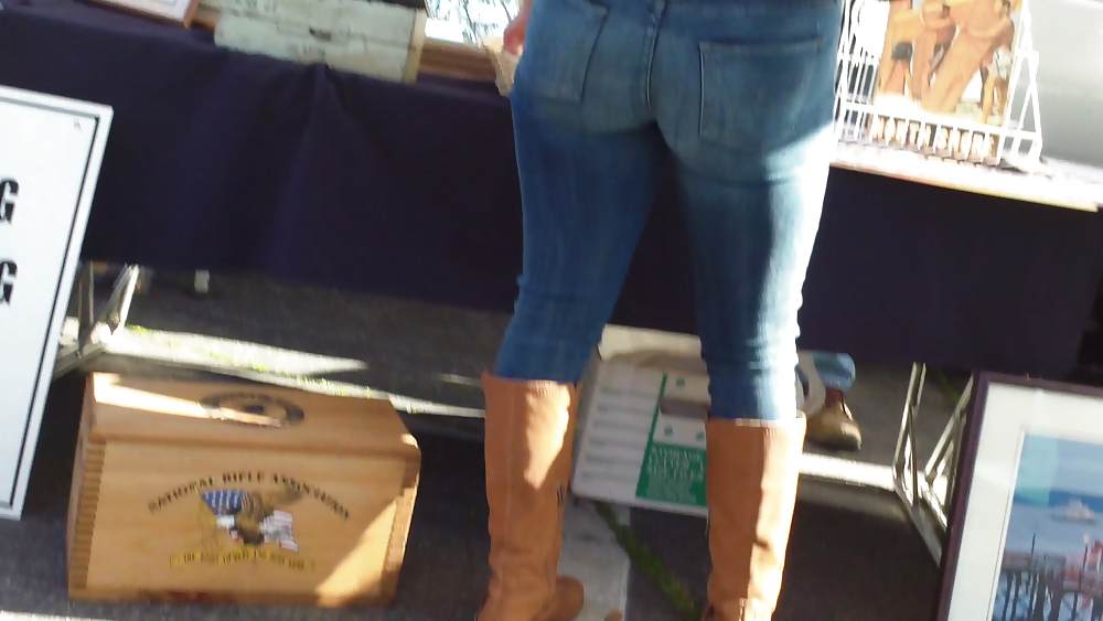 Nice big sexy teen bubble butt & ass in tight jeans #6802929