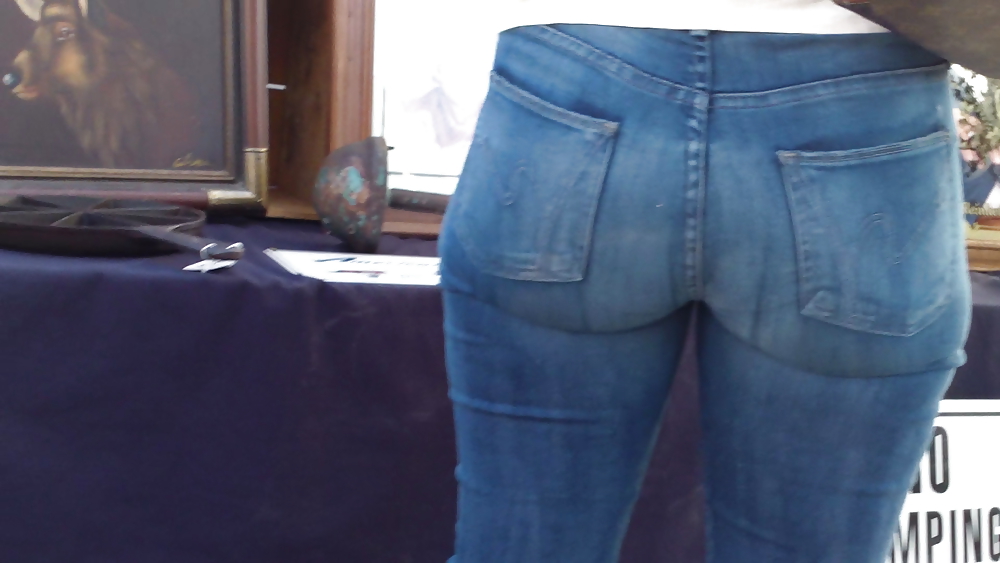 Nice big sexy teen bubble butt & ass in tight jeans #6803148