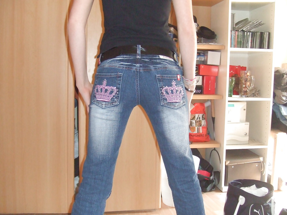 Queens in jeans LVII #8899186