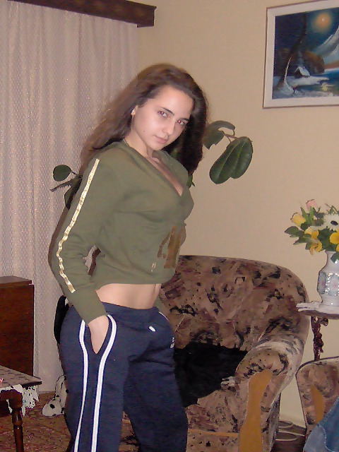 Romanian amateur teen Andra and her friends #1655186