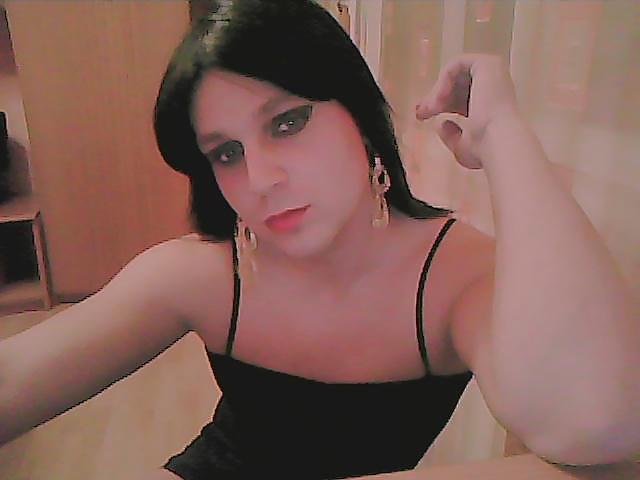 Pics from webcam show 2011.10.27 #5937348