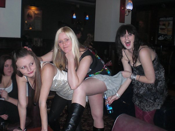 Me and my friends!!! Cum on theses pics please!!!xx #5233220
