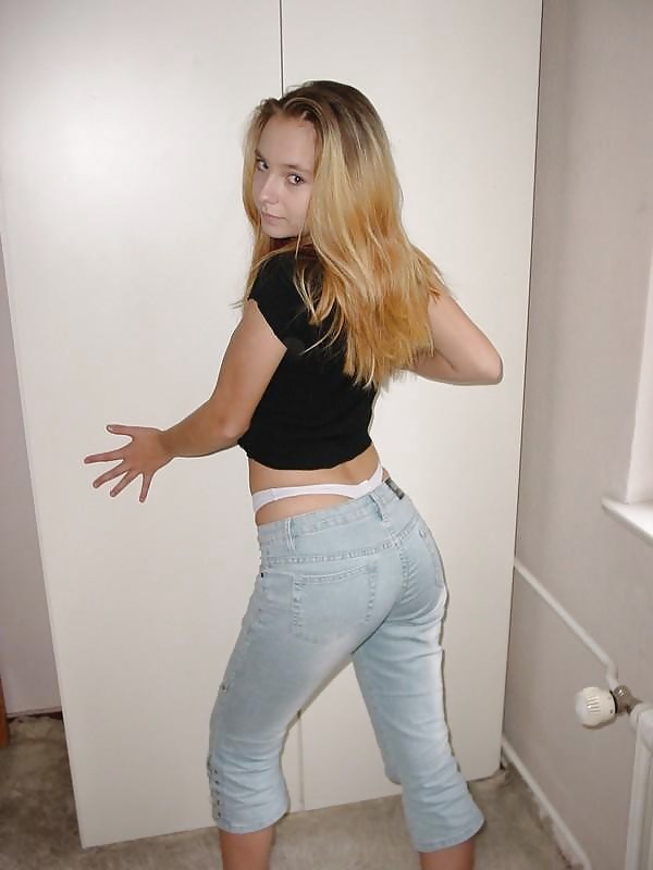 Queens in Jeans CXXVIII #11758965