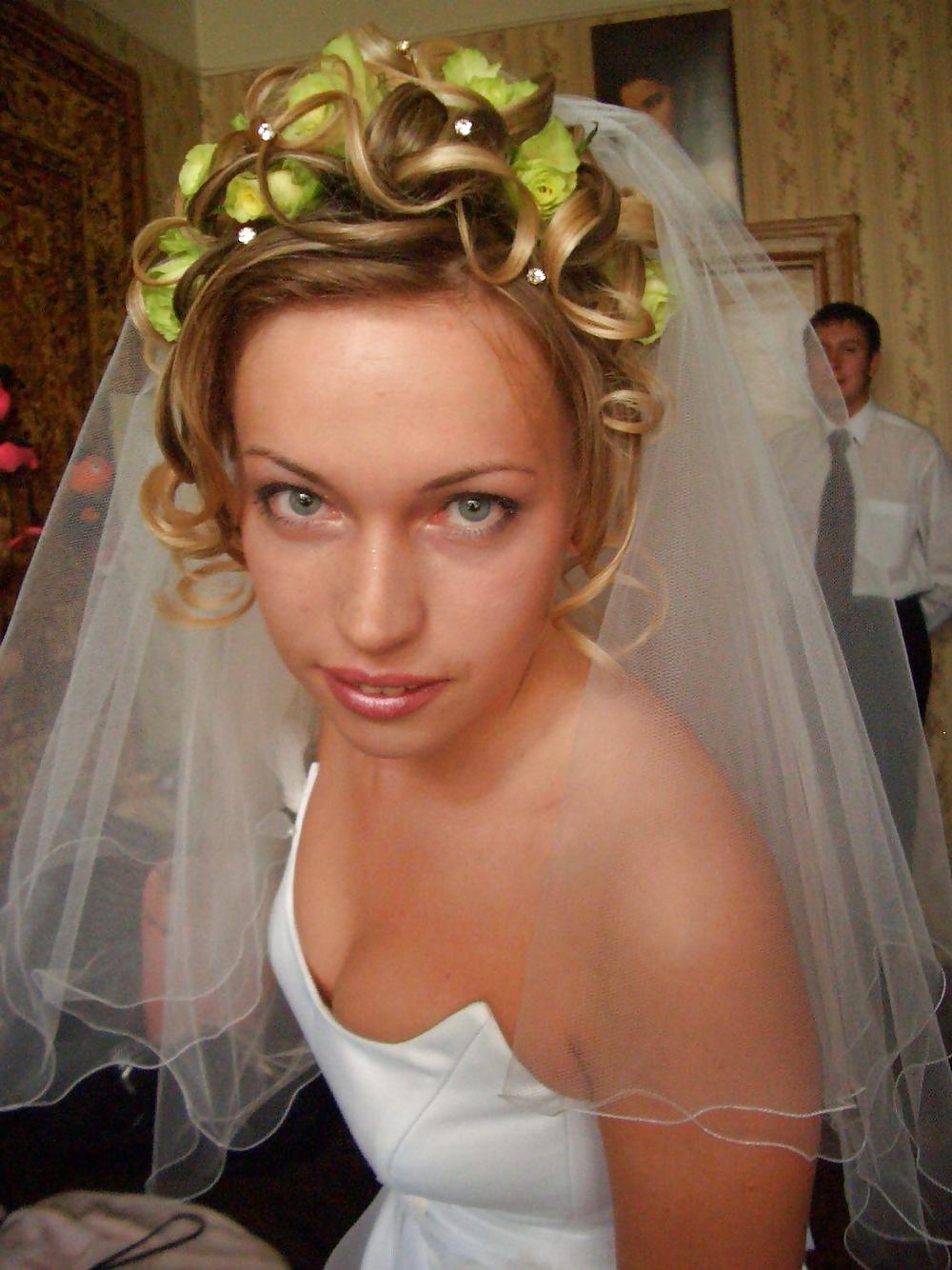 Bride showing off #11016949