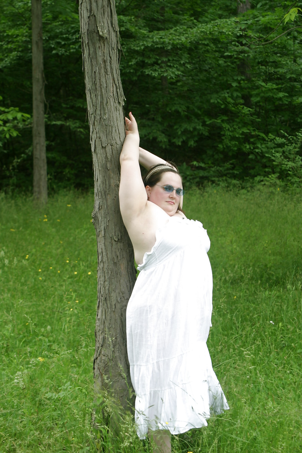 Kaylee in tall grass #16652040