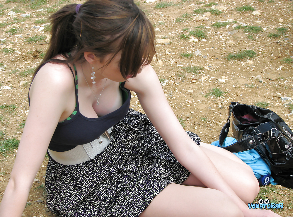 El escote de la pendeja
 #20936119