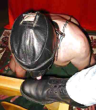 WORSHIP MY BOOTS. …THE MIDDLE FLOOR…