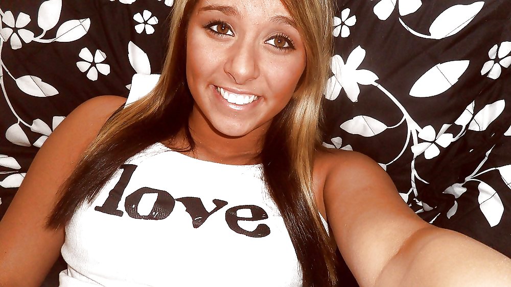 ¡¡Jóvenes guapas!!
 #19646779