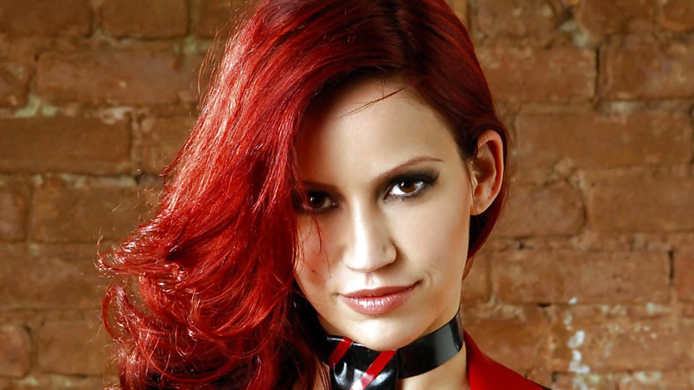 Bianca beauchamp
 #14959965