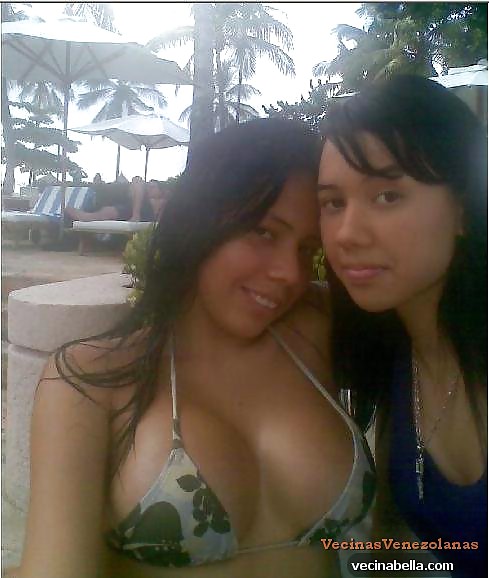 Tetas grandes latinas
 #20351289