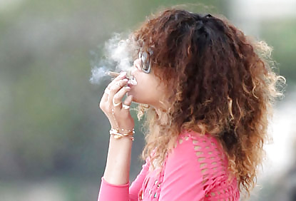 Rhianna-smoking #14178642