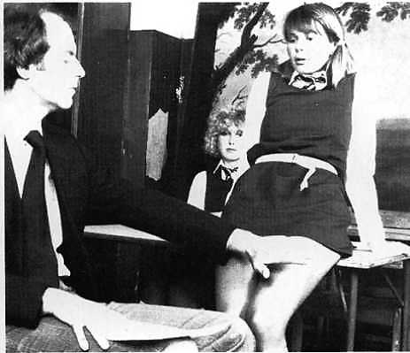 Uniformes de colegiala
 #15302384