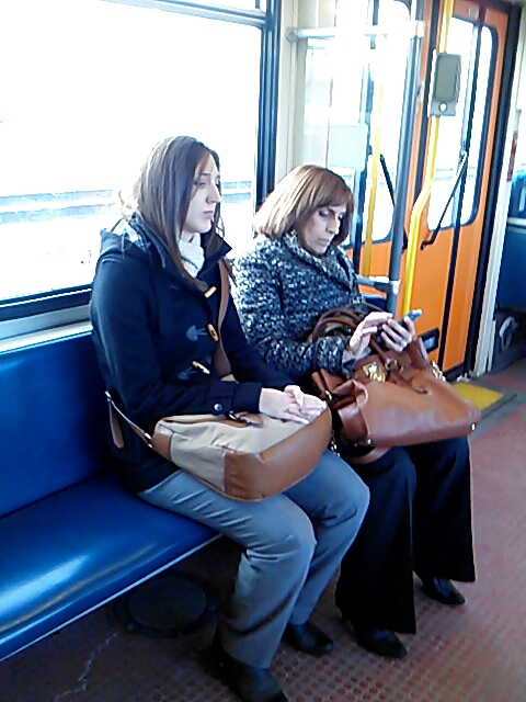 Voyeur - Schöne Damen Aus öffentlichen Verkehrsmitteln 2 #17240193