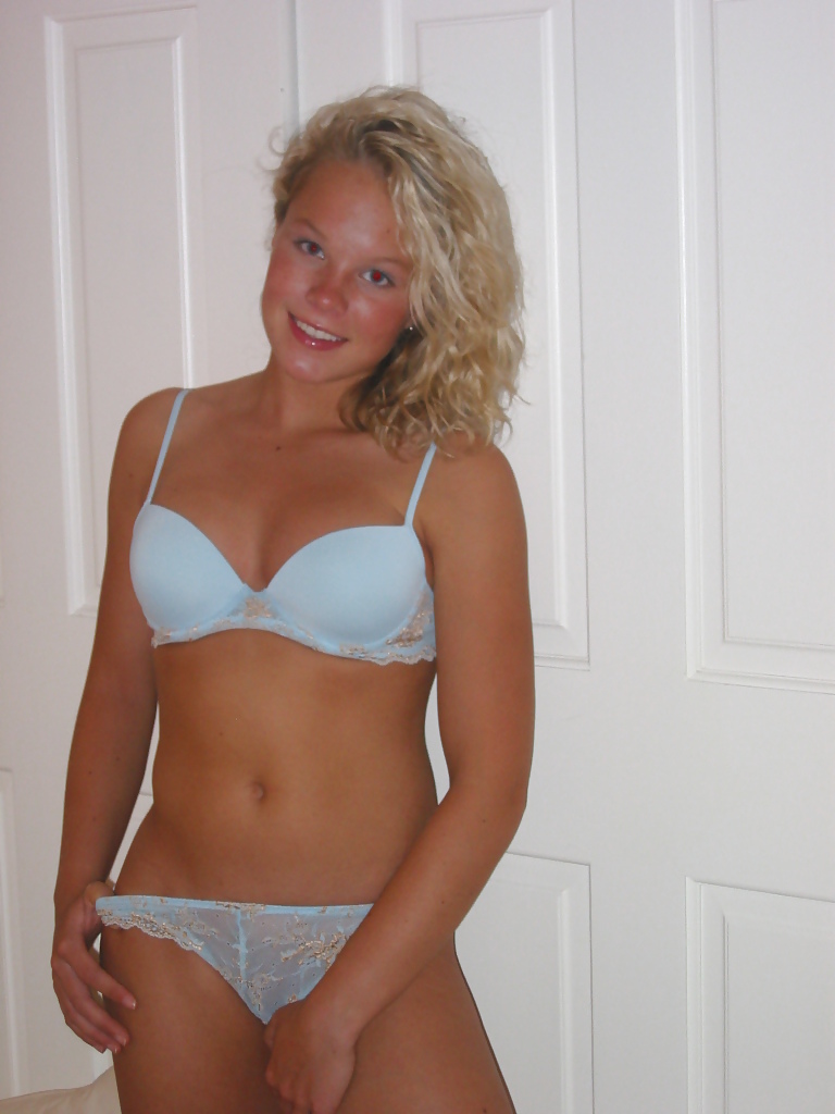 Bedroom Pics #4047700