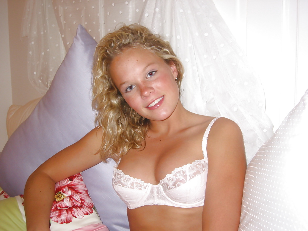 Bedroom Pics #4047768