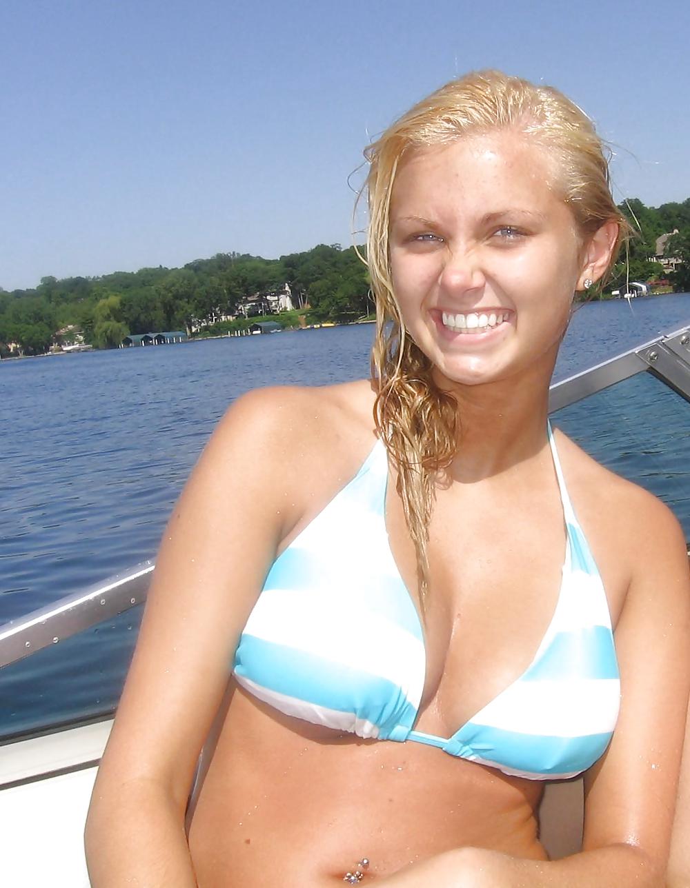 SEXY GIRLS IN HOT BIKINIS II #9995953