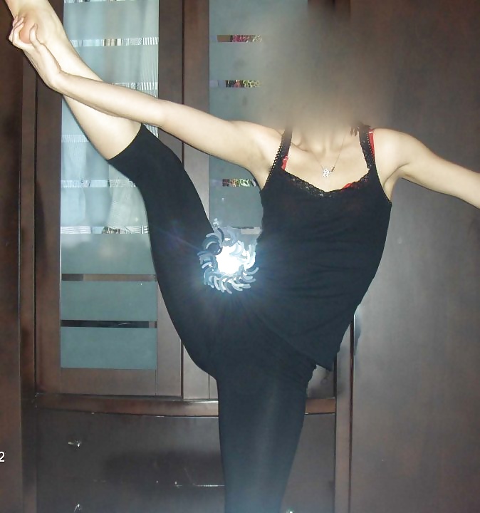 Complicated Lady Photos #9297038