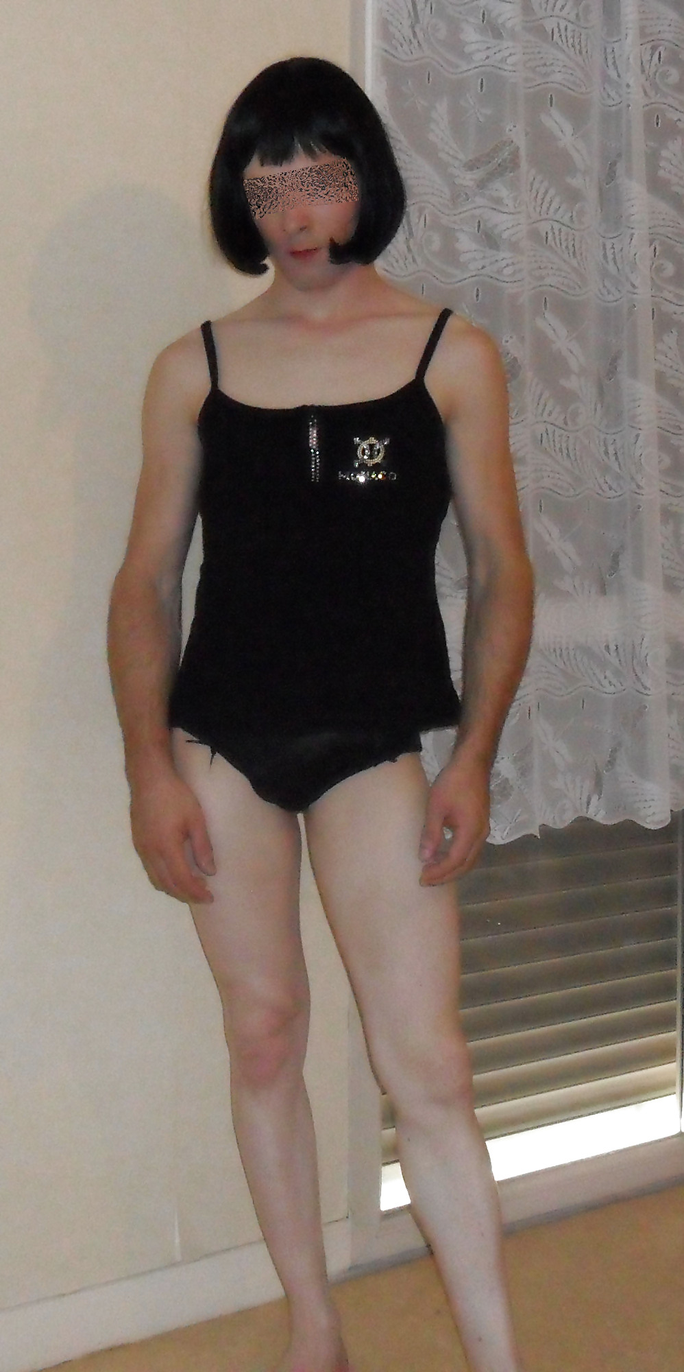 Moi  #12683930