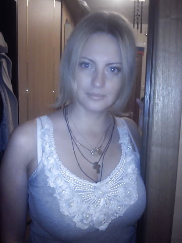 Vollbusige Russin 1450 #21622795