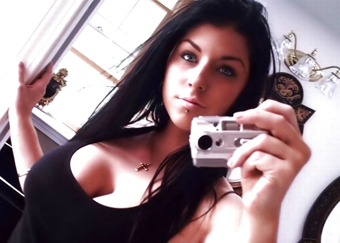 Random
 #16462352
