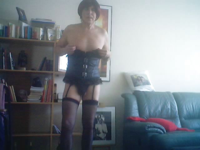 Waiting a friend #4028314
