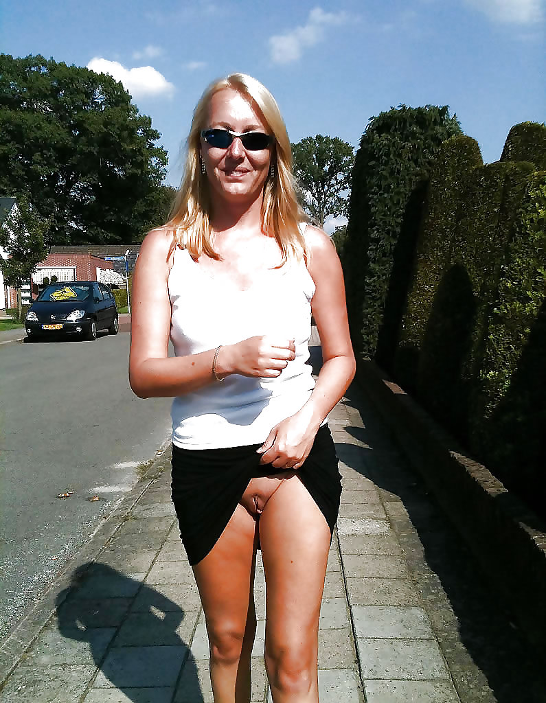 Public Viewing -225- #20221310