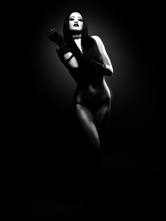 Black and White 162! #8933200