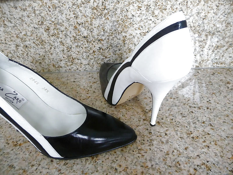 Schuhe meiner nachbarin
 #19396043