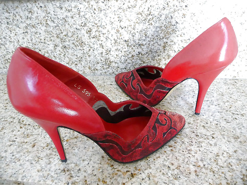 Schuhe meiner nachbarin
 #19396104