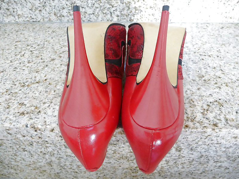 Schuhe meiner nachbarin
 #19396109