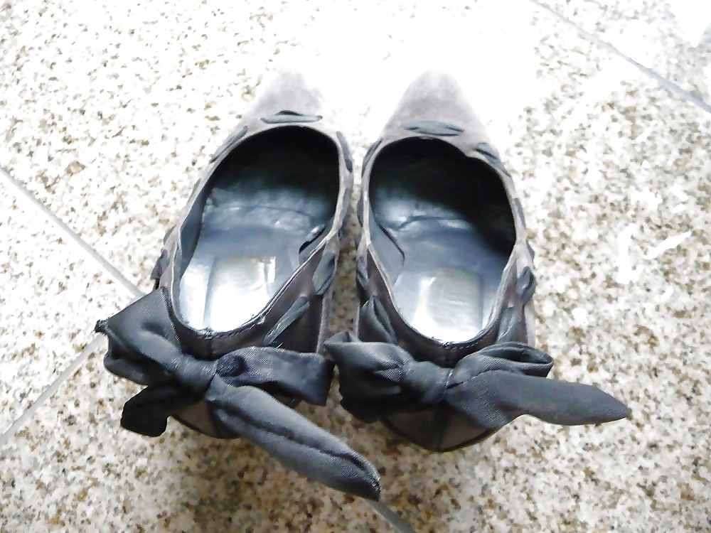 Schuhe meiner nachbarin
 #19396139