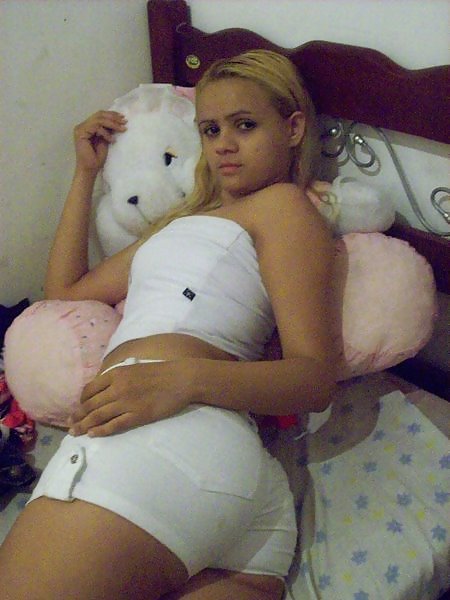 Bk Several Girls in Short #3826991