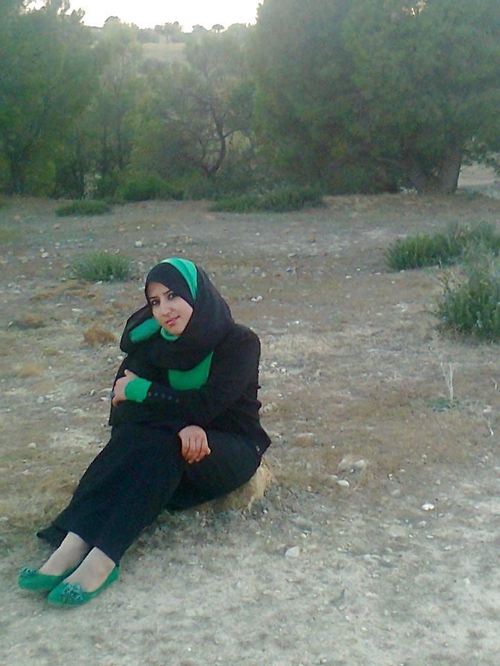 Arab Schlampe: Tunesische Sawsen Hijab Schlampe #20065154