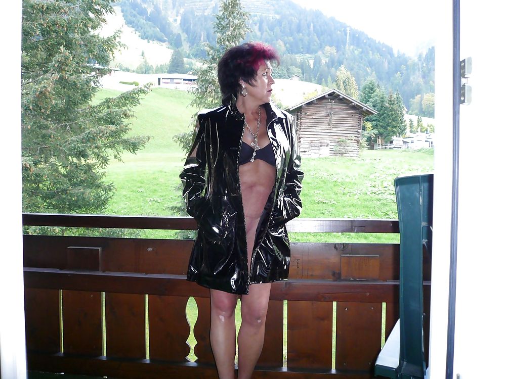 German sexy wife exposed near Garmisch #2258798