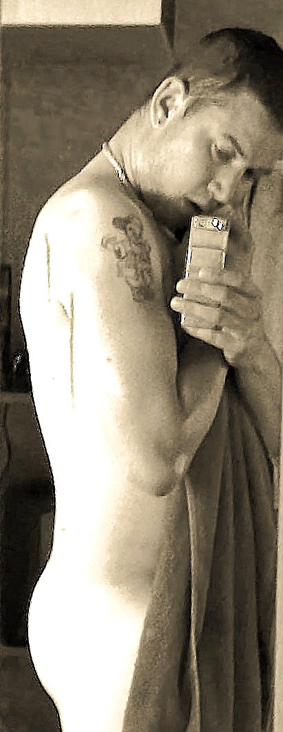 Me me and only me #16584787