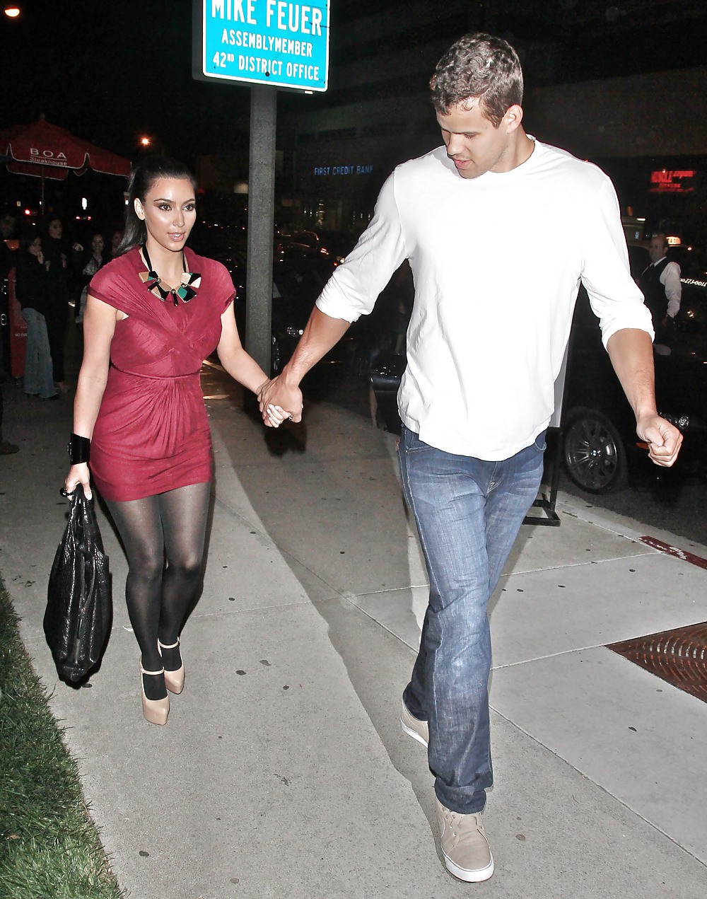 Kim Kardashian in dressstockings out for dinner in LA #3874969