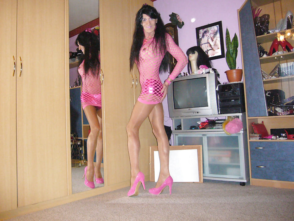 Dama chanthal
 #17432618