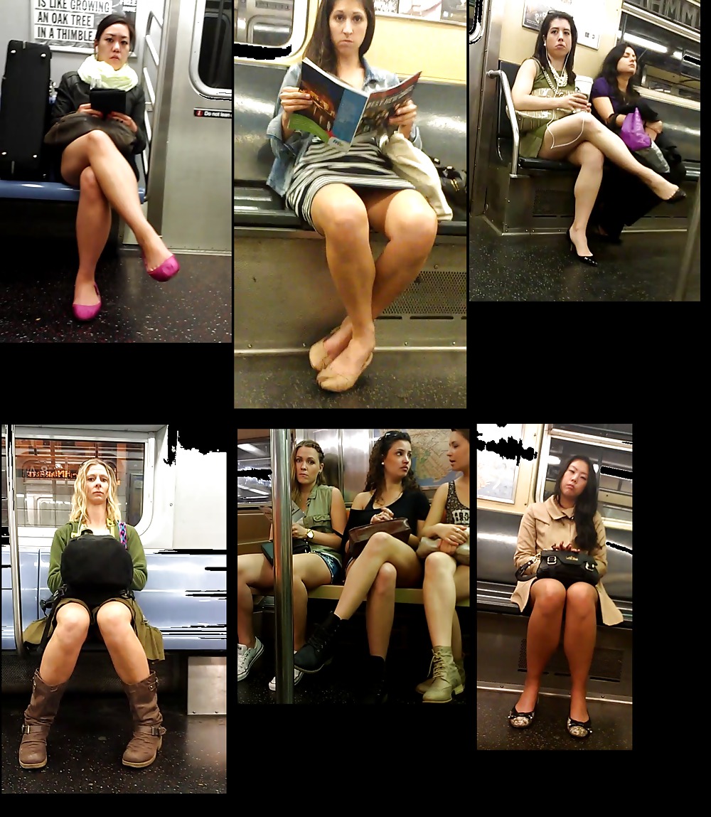 New York Subway Girls Busted and Caught Looking #22301328