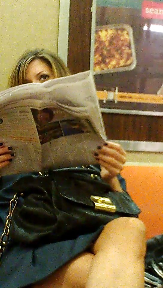 New York Subway Girls Busted and Caught Looking #22301418