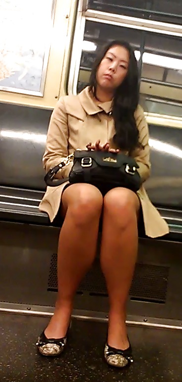 New York Subway Mädchen Gesprengt Und Erwischt #22301446