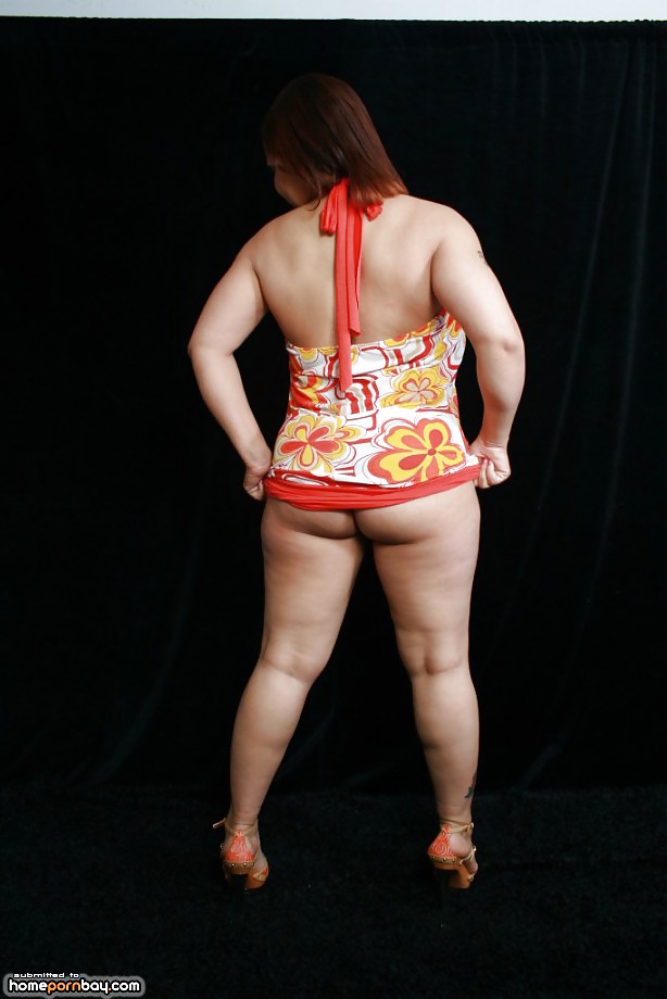 Big babe undersing
 #15756735