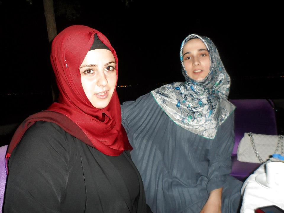 Hijab Arab Turc, Turban Portant Renouvellement Est éteint #18205197