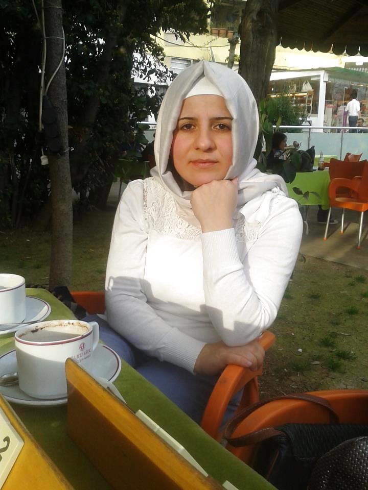 Türkisches Arabisches Hijab, Turban Tragenden Verlängerung Ausgeschaltet Ist #18205221