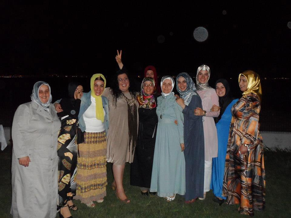 Hijab Arab Turc, Turban Portant Renouvellement Est éteint #18205414
