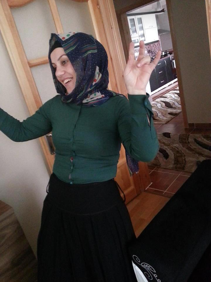 Hijab Arab Turc, Turban Portant Renouvellement Est éteint #18205417