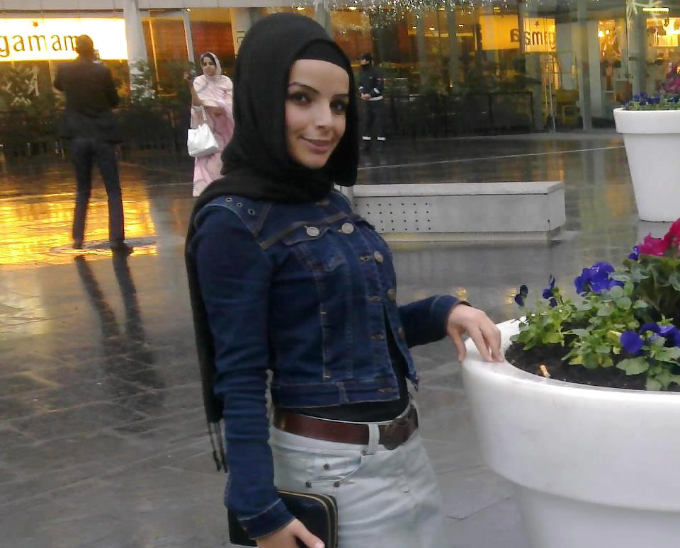 Hijab Arab Turc, Turban Portant Renouvellement Est éteint #18205427