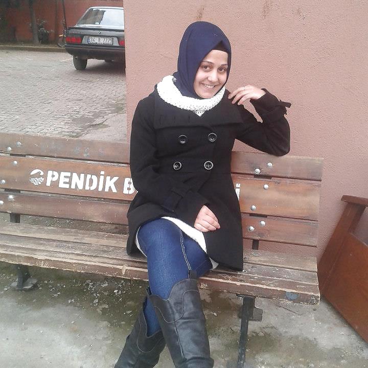 Türkisches Arabisches Hijab, Turban Tragenden Verlängerung Ausgeschaltet Ist #18205435