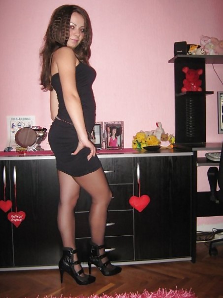 Unschuldsblondie around the world - Serbian
 #6006364