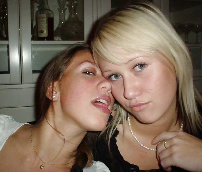 Facebook girls #4309084