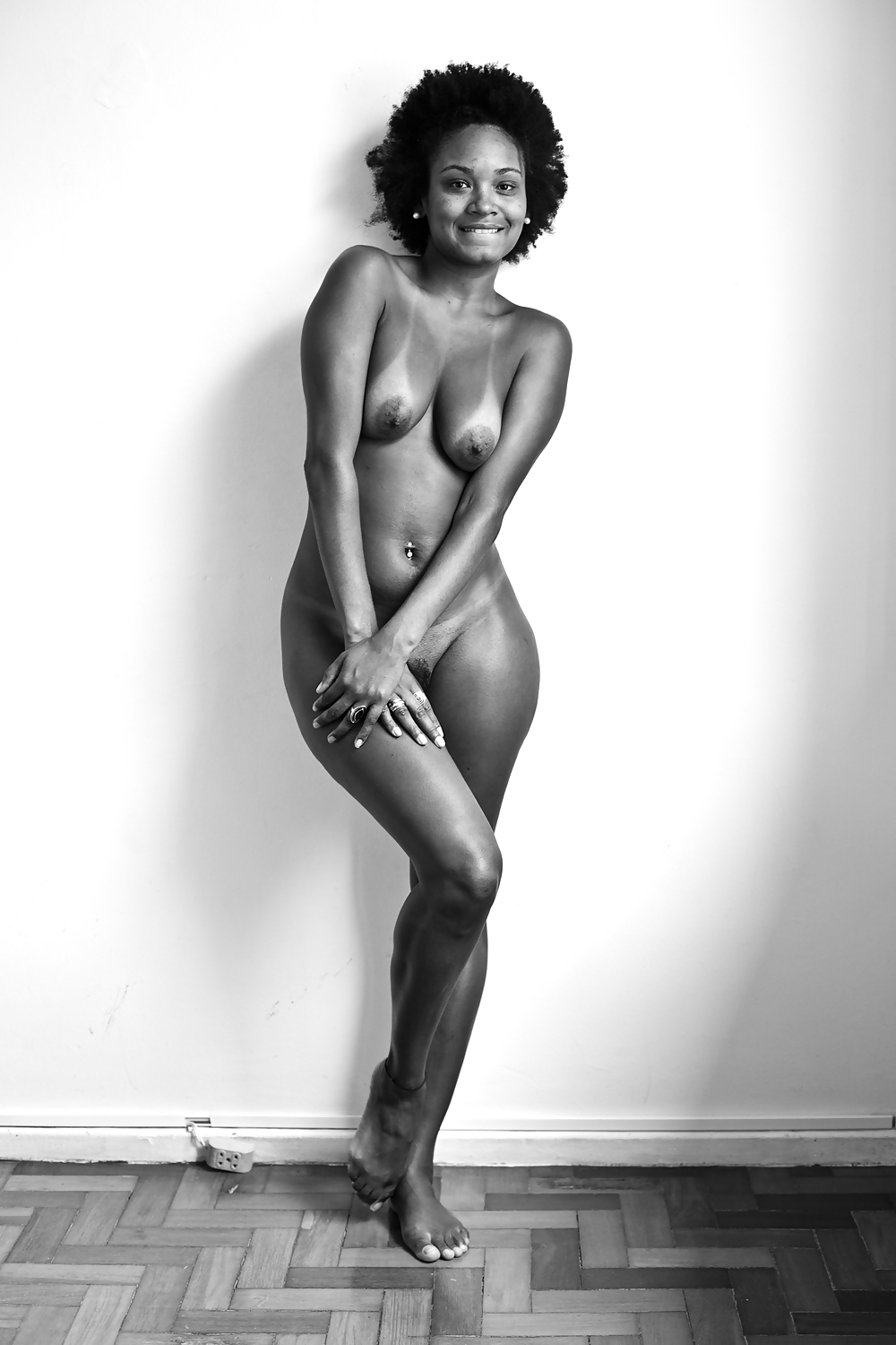 Belles Nudistes Noires #15985468